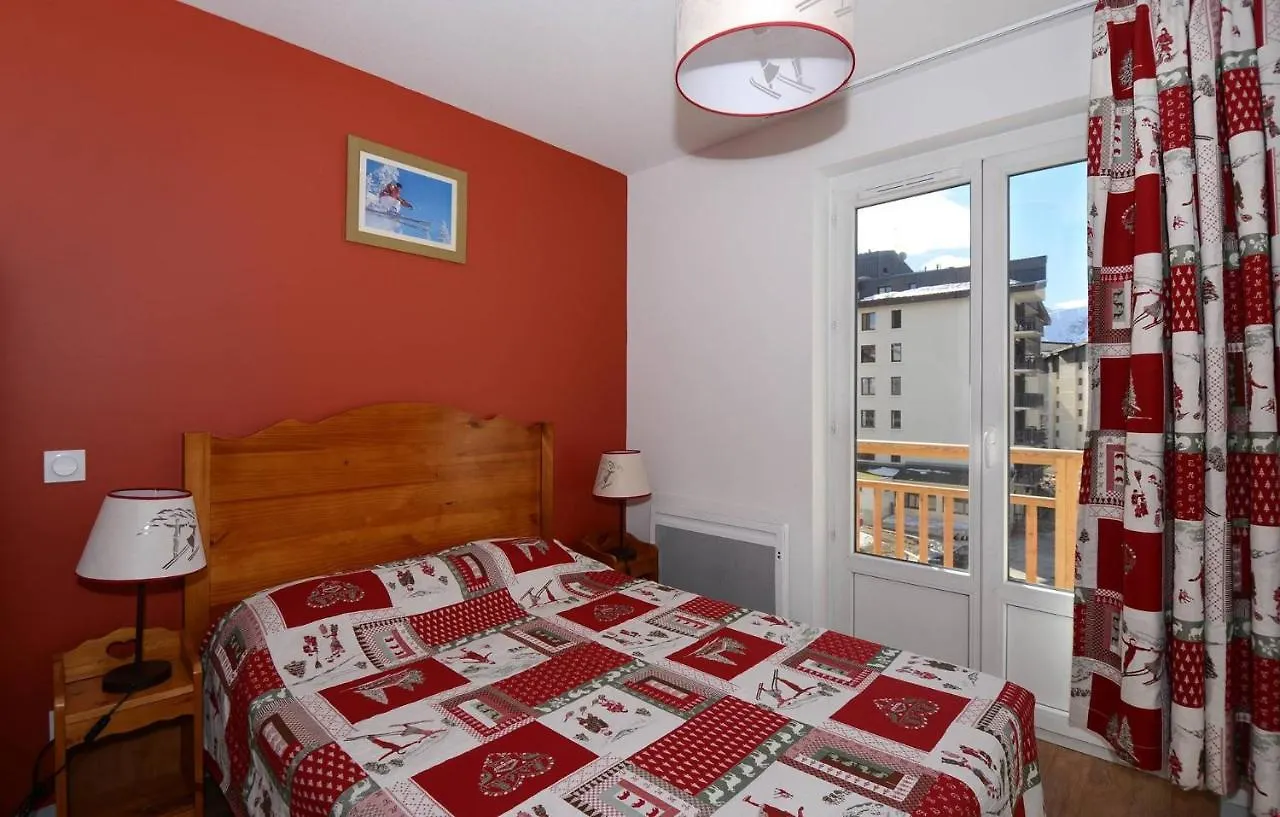 Residence L'Ours Blanc Venosc Holiday home